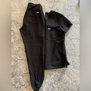 Figs technical collection jogger set